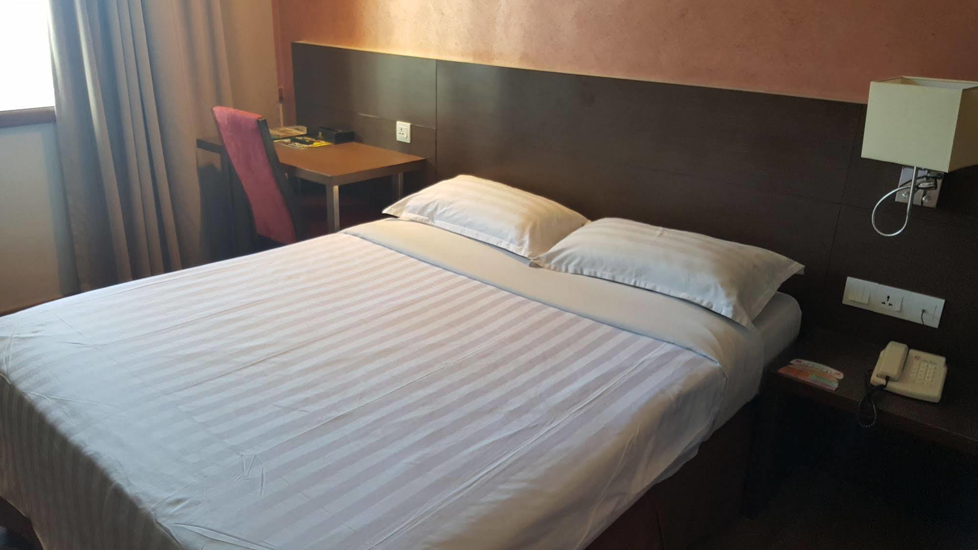 Hotel Malaysia George Town  Kültér fotó